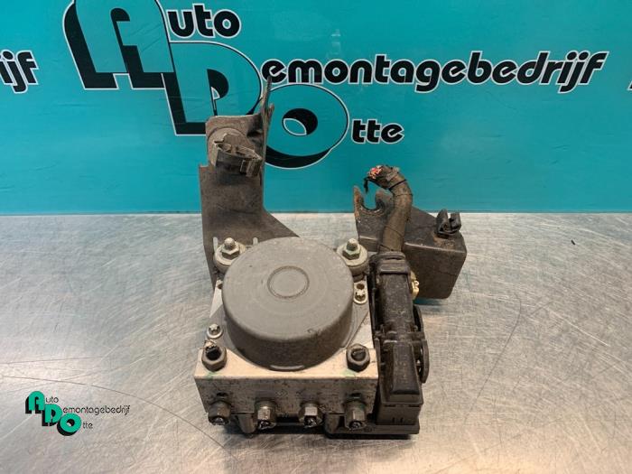 Gebruikte ABS Pomp Dacia Logan MCV I (KS) 1.5 dCi Prijs € 35,00 Margeregeling aangeboden door Autodemontagebedrijf Otte