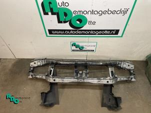 Gebruikte Frontpaneel Ford S-Max (GBW) 2.3 16V Prijs € 60,00 Margeregeling aangeboden door Autodemontagebedrijf Otte