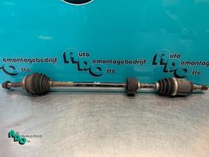 Gebruikte Cardanas rechts-voor (VWA) Toyota Yaris (P1) 1.0 16V VVT-i Prijs € 20,00 Margeregeling aangeboden door Autodemontagebedrijf Otte