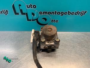 Gebruikte ABS Pomp Mitsubishi Lancer Wagon (CS/CT) 1.6 16V Prijs € 75,00 Margeregeling aangeboden door Autodemontagebedrijf Otte