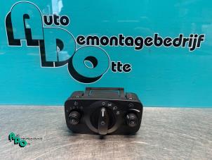 Gebruikte Schakelaar Licht Ford S-Max (GBW) 2.3 16V Prijs € 25,00 Margeregeling aangeboden door Autodemontagebedrijf Otte