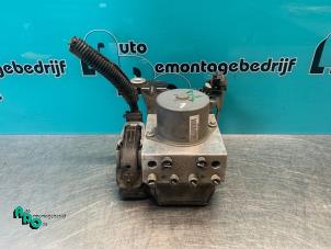 Gebruikte ABS Pomp Ford S-Max (GBW) 2.3 16V Prijs € 40,00 Margeregeling aangeboden door Autodemontagebedrijf Otte