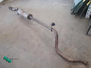 Gebruikte Uitlaat Middendemper Citroen C4 Grand Picasso (UA) 1.6 16V VTi Prijs € 50,00 Margeregeling aangeboden door Autodemontagebedrijf Otte