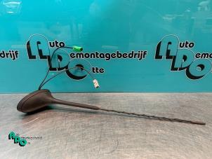 Gebruikte Antenne Citroen C4 Grand Picasso (UA) 1.6 16V VTi Prijs € 25,00 Margeregeling aangeboden door Autodemontagebedrijf Otte