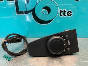 Gebruikte Schakelaar Kachel Citroen C4 Grand Picasso (UA) 1.6 16V VTi Prijs € 15,00 Margeregeling aangeboden door Autodemontagebedrijf Otte