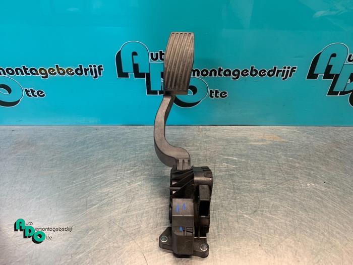 Gebruikte Gaspedaalpositie Sensor Opel Corsa D 1.3 CDTi 16V Ecotec Prijs € 25,00 Margeregeling aangeboden door Autodemontagebedrijf Otte