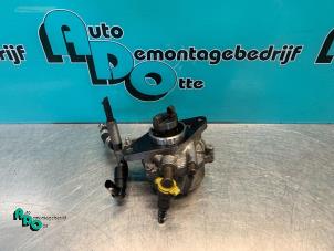 Gebruikte Vacuumpomp (Diesel) Opel Corsa D 1.3 CDTi 16V Ecotec Prijs € 25,00 Margeregeling aangeboden door Autodemontagebedrijf Otte