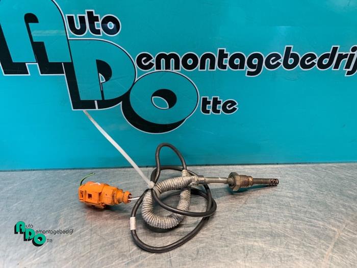 Gebruikte Uitlaat temperatuursensor Seat Leon (1P1) 2.0 TDI 16V FR Prijs € 25,00 Margeregeling aangeboden door Autodemontagebedrijf Otte