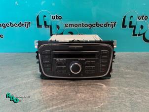 Gebruikte Radio CD Speler Ford Focus 2 Wagon 1.6 16V Prijs € 75,00 Margeregeling aangeboden door Autodemontagebedrijf Otte
