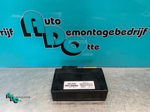 Gebruikte Cabriokap computer Peugeot 307 CC (3B) 2.0 16V Prijs € 100,00 Margeregeling aangeboden door Autodemontagebedrijf Otte