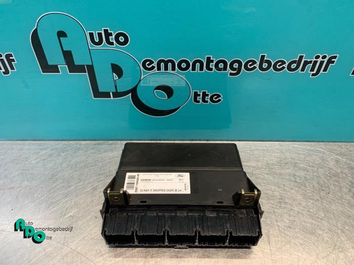 Gebruikte Module Bodycontrol Ford Fiesta 5 (JD/JH) 1.25 16V Prijs € 20,00 Margeregeling aangeboden door Autodemontagebedrijf Otte