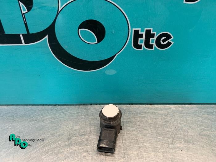 Gebruikte PDC Sensor Volkswagen Polo V (6R) 1.2 12V Prijs € 15,00 Margeregeling aangeboden door Autodemontagebedrijf Otte