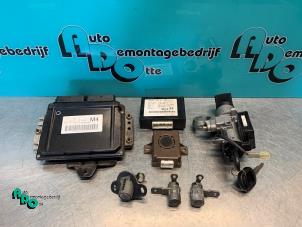 Gebruikte Kontaktslot + computer Chevrolet Lacetti (KLAN) 1.6 16V Prijs € 100,00 Margeregeling aangeboden door Autodemontagebedrijf Otte