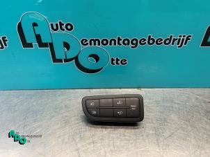 Gebruikte Schakelaar Licht Peugeot Bipper (AA) 1.3 HDI Prijs € 10,00 Margeregeling aangeboden door Autodemontagebedrijf Otte