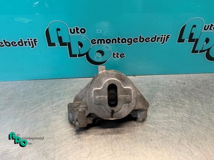 Gebruikte Motorsteun Peugeot Bipper (AA) 1.3 HDI Prijs € 15,00 Margeregeling aangeboden door Autodemontagebedrijf Otte