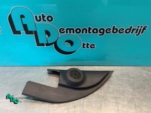 Gebruikte Luidspreker Nissan Note (E11) 1.6 16V Prijs € 10,00 Margeregeling aangeboden door Autodemontagebedrijf Otte