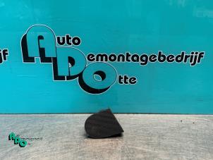 Gebruikte Tweeter Ford Galaxy (WGR) 2.3i 16V Prijs € 10,00 Margeregeling aangeboden door Autodemontagebedrijf Otte