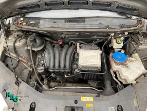 Gebruikte Motor Mercedes B (W245) 2.0 B-200 16V Prijs € 350,00 Margeregeling aangeboden door Autodemontagebedrijf Otte