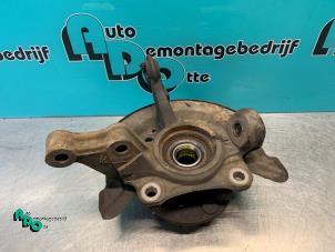 Gebruikte Fusee rechts-voor Daihatsu Cuore (L251/271/276) 1.0 12V DVVT Prijs € 20,00 Margeregeling aangeboden door Autodemontagebedrijf Otte