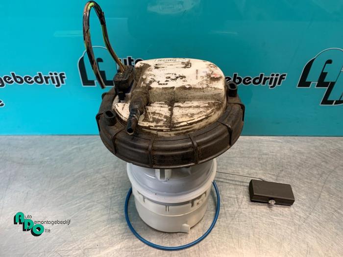 Gebruikte Tank element Pomp Citroen C5 II Berline (RC) 1.8 16V Prijs € 20,00 Margeregeling aangeboden door Autodemontagebedrijf Otte