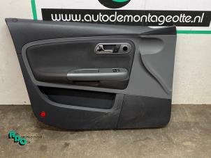 Gebruikte Deurbekleding 4Deurs links-voor Seat Ibiza III (6L1) 1.4 16V 85 Prijs € 30,00 Margeregeling aangeboden door Autodemontagebedrijf Otte