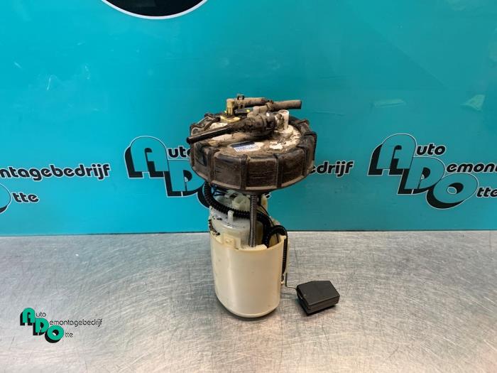 Gebruikte Tank element Pomp Honda Jazz (GD/GE2/GE3) 1.2 i-DSi Prijs € 25,00 Margeregeling aangeboden door Autodemontagebedrijf Otte