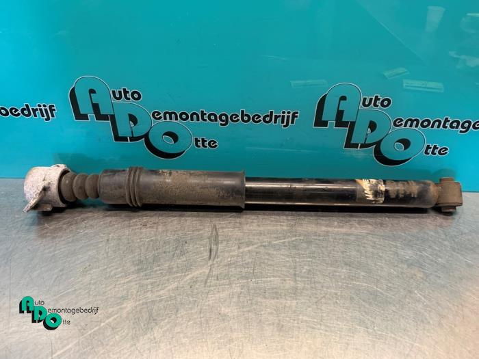 Gebruikte Schokbreker links-achter Peugeot 307 (3A/C/D) 1.6 16V Prijs € 15,00 Margeregeling aangeboden door Autodemontagebedrijf Otte