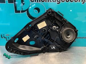 Gebruikte Raammechaniek 4Deurs links-achter Ford Fiesta 6 (JA8) 1.6 16V Sport Prijs € 25,00 Margeregeling aangeboden door Autodemontagebedrijf Otte
