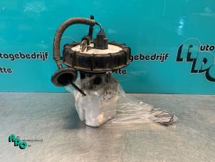 Gebruikte Tank element Pomp Ford Fiesta 6 (JA8) 1.6 16V Sport Prijs € 20,00 Margeregeling aangeboden door Autodemontagebedrijf Otte