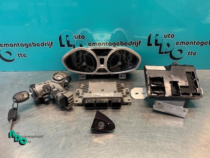 Gebruikte Kontaktslot + computer Ford Fiesta 6 (JA8) 1.6 16V Sport Prijs € 90,00 Margeregeling aangeboden door Autodemontagebedrijf Otte