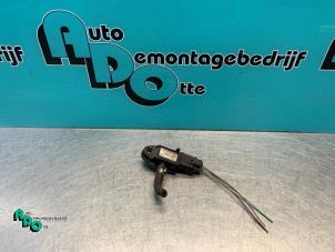 Gebruikte Map Sensor (inlaatspruitstuk) Opel Vivaro 1.9 DTI 16V Prijs € 15,00 Margeregeling aangeboden door Autodemontagebedrijf Otte