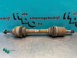 Gebruikte Aandrijfas links-achter Smart Fortwo Coupé (450.3) 0.7 Prijs € 25,00 Margeregeling aangeboden door Autodemontagebedrijf Otte