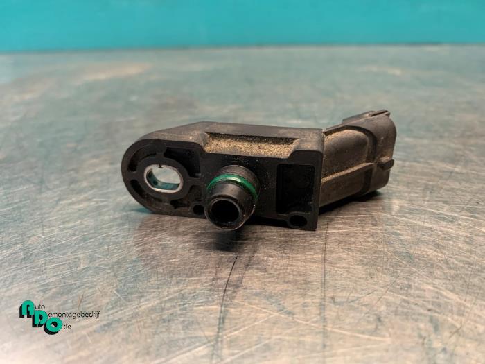 Map Sensor (inlaatspruitstuk) van een Smart Fortwo Coupé (450.3) 0.7 2004