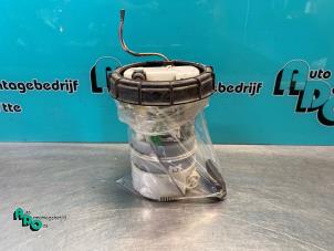 Gebruikte Brandstofpomp Elektrisch Dacia Sandero I (BS) 1.6 Prijs € 25,00 Margeregeling aangeboden door Autodemontagebedrijf Otte