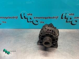 Gebruikte Dynamo Dacia Sandero I (BS) 1.6 Prijs € 100,00 Margeregeling aangeboden door Autodemontagebedrijf Otte