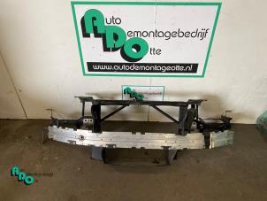 Gebruikte Voorfront BMW 5 serie (E60) 525i 24V Prijs € 185,00 Margeregeling aangeboden door Autodemontagebedrijf Otte