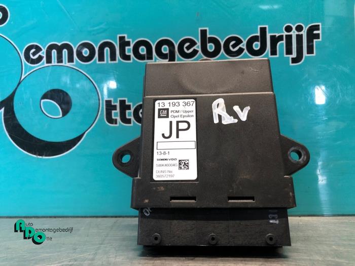 Gebruikte Sam module Opel Vectra C Caravan 2.2 DIG 16V Prijs € 40,00 Margeregeling aangeboden door Autodemontagebedrijf Otte
