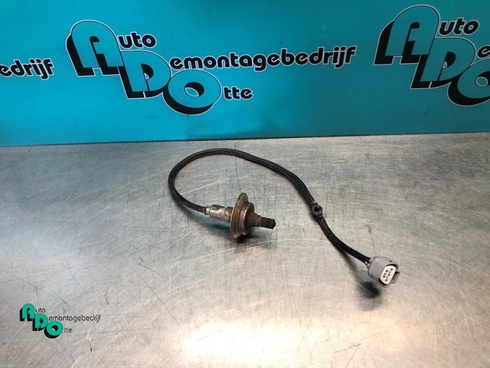 Gebruikte Lambda Sonde Mitsubishi Space Star (A0) 1.0 12V Prijs € 20,00 Margeregeling aangeboden door Autodemontagebedrijf Otte
