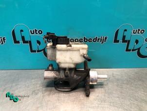 Gebruikte Hoofdremcilinder Seat Leon (1P1) 1.4 TSI 16V Prijs € 25,00 Margeregeling aangeboden door Autodemontagebedrijf Otte