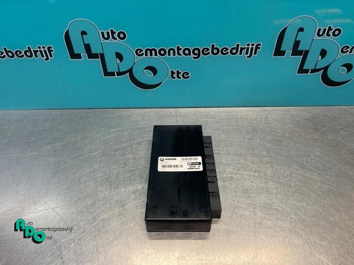 Gebruikte Module Bodycontrol BMW 5 serie (E60) 525i 24V Prijs € 50,00 Margeregeling aangeboden door Autodemontagebedrijf Otte