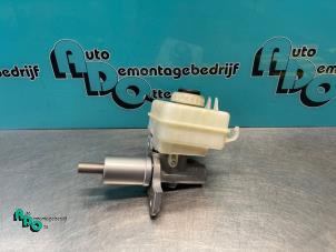 Gebruikte Hoofdremcilinder BMW 5 serie (E60) 525i 24V Prijs € 25,00 Margeregeling aangeboden door Autodemontagebedrijf Otte