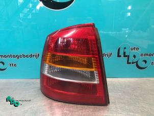Gebruikte Achterlicht links Opel Astra G (F08/48) 1.6 Prijs € 25,00 Margeregeling aangeboden door Autodemontagebedrijf Otte