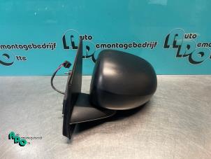 Gebruikte Spiegel Buiten links Dodge Caliber 2.0 16V Prijs € 35,00 Margeregeling aangeboden door Autodemontagebedrijf Otte