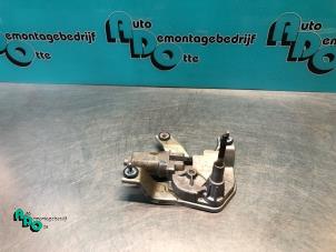 Gebruikte Ruitenwissermotor achter Dodge Caliber 2.0 16V Prijs € 20,00 Margeregeling aangeboden door Autodemontagebedrijf Otte