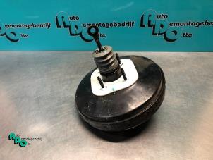 Gebruikte Rembooster Dodge Caliber 2.0 16V Prijs € 50,00 Margeregeling aangeboden door Autodemontagebedrijf Otte