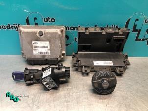 Gebruikte Contactslot + computer Fiat Panda (169) 1.1 Fire Prijs € 100,00 Margeregeling aangeboden door Autodemontagebedrijf Otte