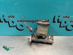 Gebruikte Hoofdremcilinder Toyota Starlet (EP9) 1.3,XLi,GLi 16V Prijs € 20,00 Margeregeling aangeboden door Autodemontagebedrijf Otte