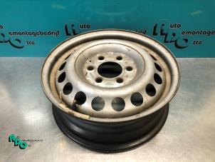 Gebruikte Velg Mercedes Sprinter 3t (906.61) 210 CDI 16V Prijs € 35,00 Margeregeling aangeboden door Autodemontagebedrijf Otte