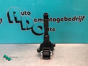 Gebruikte Pen Bobine BMW 3 serie (E46/2) 320 Ci 24V Prijs € 10,00 Margeregeling aangeboden door Autodemontagebedrijf Otte