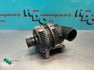 Gebruikte Dynamo BMW 3 serie (E46/2) 320 Ci 24V Prijs € 100,00 Margeregeling aangeboden door Autodemontagebedrijf Otte
